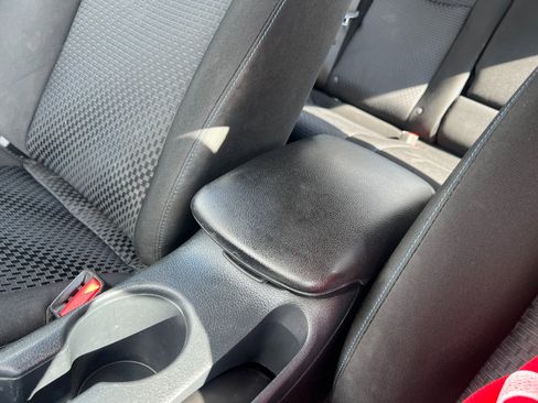 Used 2019 Nissan Sentra SR image 45