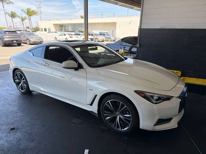 Used 2018 INFINITI Q60 2.0t w/ Moonroof Package