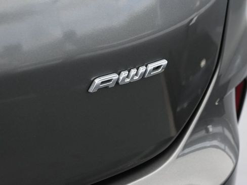 Used 2022 Ford Edge Titanium image 39