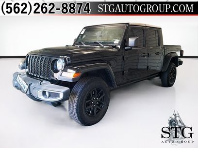 Used 2023 Jeep Gladiator Sport