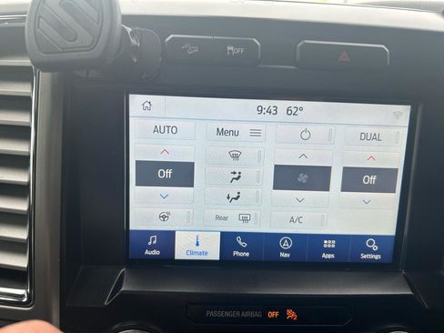 Used 2016 Ford F150 Lariat w/ Equipment Group 502A Luxury image 24