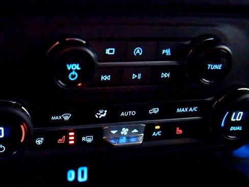 Used 2023 Ford Bronco Outer Banks image 21