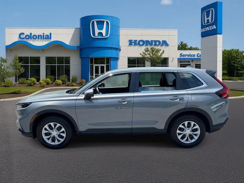 Used 2024 Honda CR-V LX image 3