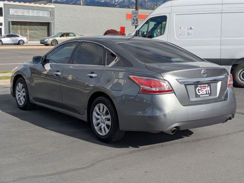 Used 2014 Nissan Altima 2.5 S FWD image 8
