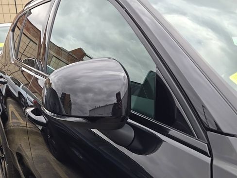 New 2026 Volvo XC40 B5 Ultra w/ Protection Package Premier image 5