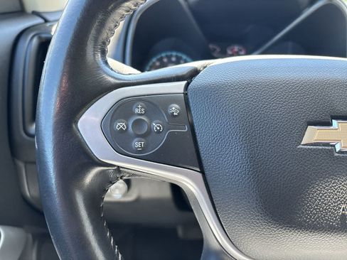 Used 2017 Chevrolet Colorado LT w/ Luxury Package, Chrome AWD/4WD image 9