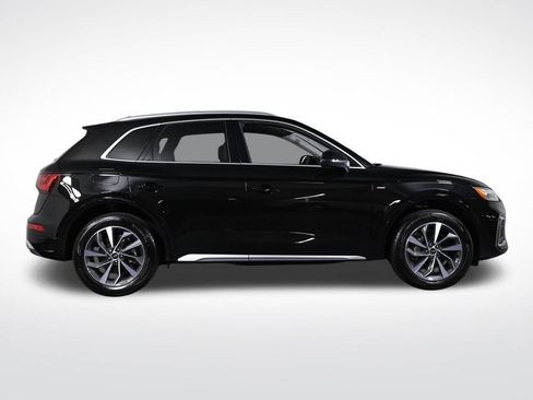 Used 2025 Audi Q5 2.0T Premium Plus w/ Premium Plus Package AWD/4WD image 6