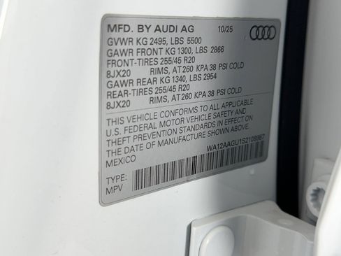 Used 2025 Audi Q5 Premium Plus AWD/4WD image 21