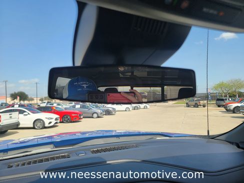 Used 2025 Chevrolet Silverado 1500 LT w/ Convenience Package II image 26