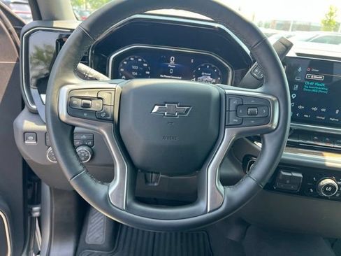 Used 2026 Chevrolet Silverado 1500 RST AWD/4WD image 13