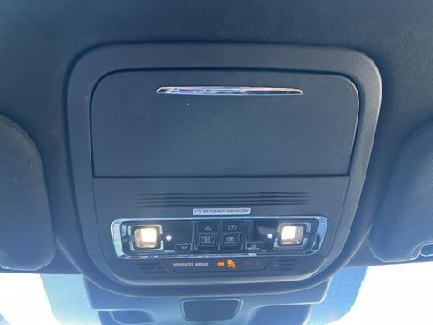 Used 2023 Lincoln Aviator Black Label w/ Class IV Trailer Tow Package image 41