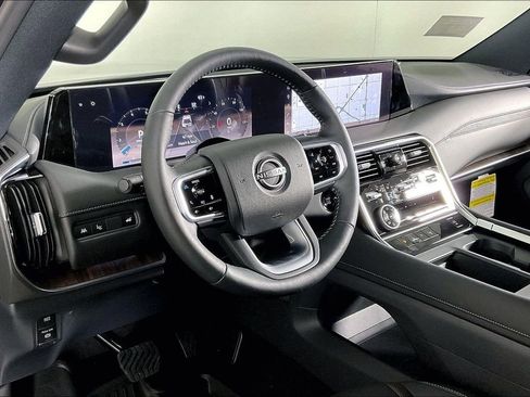 New 2026 Nissan Armada SL w/ Captain's Chari Seat Package AWD/4WD image 9