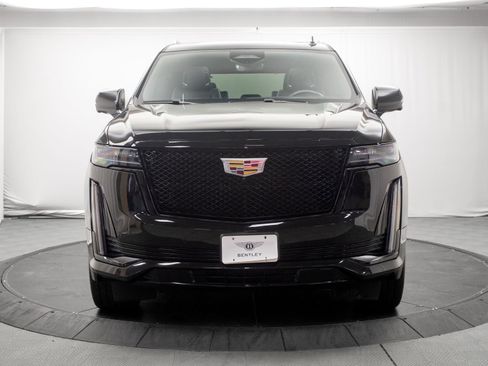 Used 2024 Cadillac Escalade Sport AWD/4WD image 8
