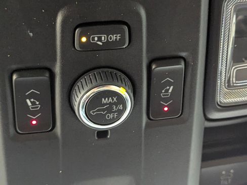 Used 2022 Cadillac Escalade Sport w/ Touring Package image 27