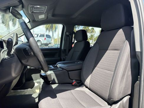 Used 2024 Chevrolet Silverado 1500 LT AWD/4WD image 24