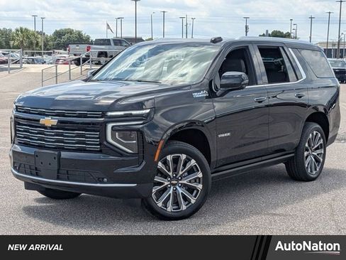 New 2026 Chevrolet Tahoe High Country AWD/4WD image 1