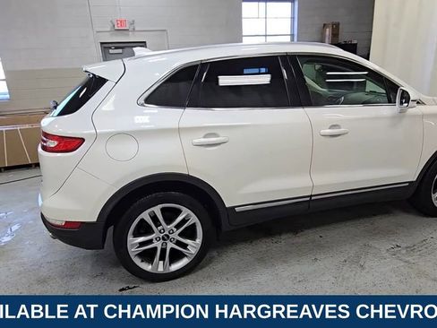 Used 2018 Lincoln MKC Reserve w/ Lincoln MKC Climate Package image 11