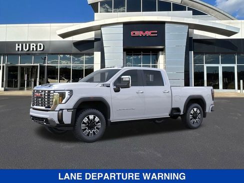 New 2026 GMC Sierra 3500 Denali w/ Denali Reserve Package AWD/4WD image 3