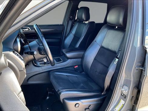Used 2021 Jeep Grand Cherokee Laredo X RWD image 20