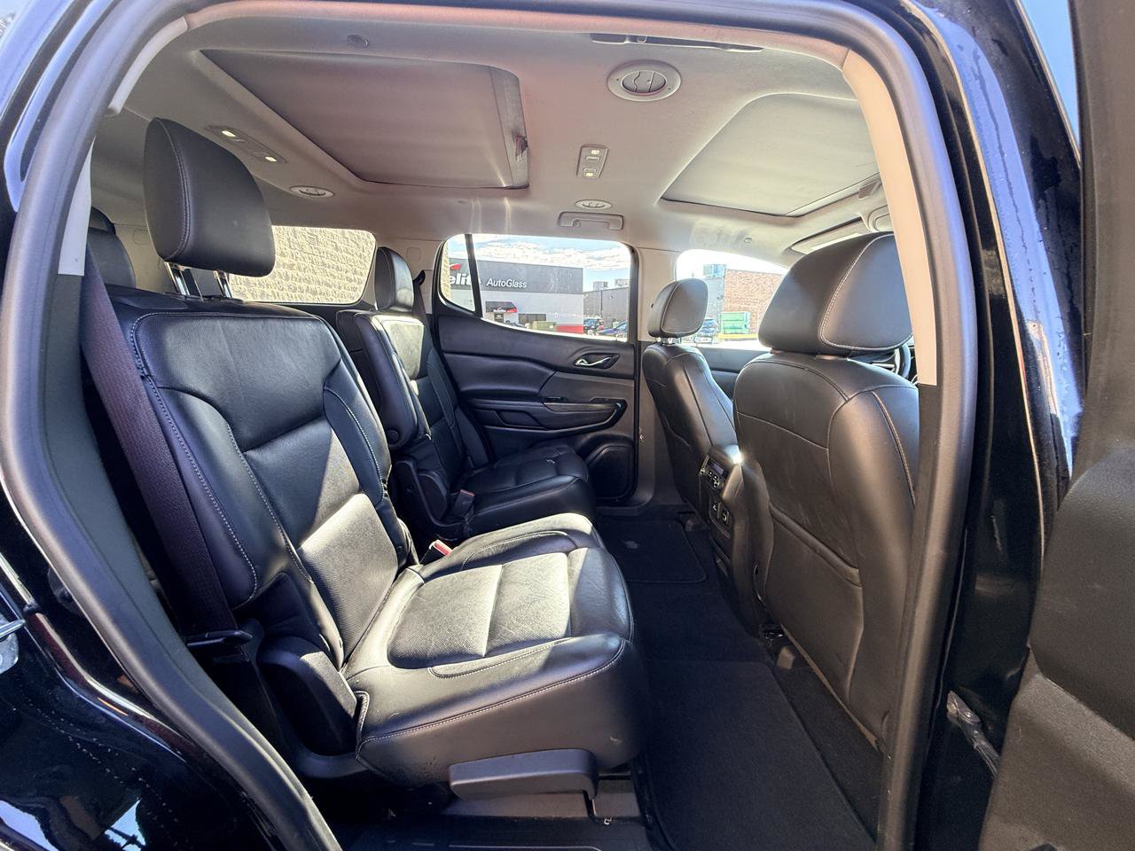 Used 2017 GMC Acadia SLT AWD/4WD image 10