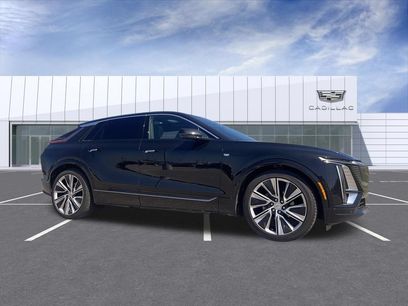 Certified 2025 Cadillac Lyriq Luxury w/ LPO, Floor Liner Package