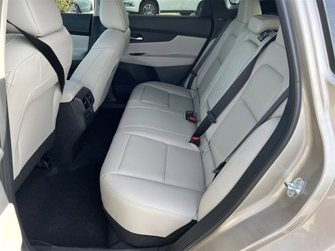 New 2026 Nissan Murano SL image 16