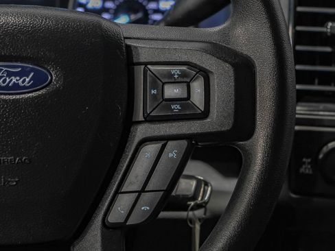 Used 2022 Ford F250 XLT w/ Black Appearance Package AWD/4WD image 17