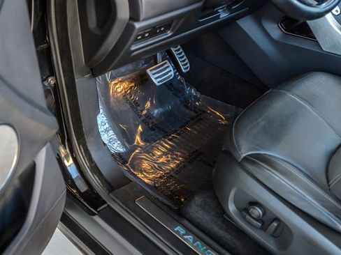 Used 2018 Land Rover Range Rover Evoque HSE Dynamic image 47