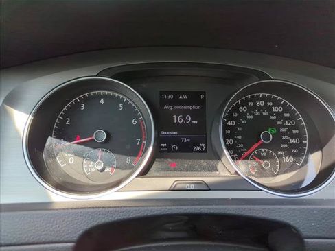 Used 2016 Volkswagen Golf S FWD image 15