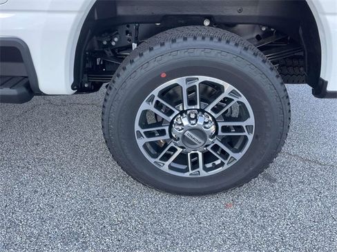 New 2026 Ford F250 Platinum w/ Platinum Plus Package image 21