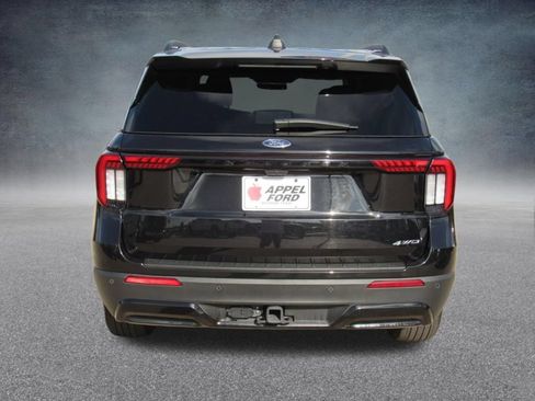 Used 2025 Ford Explorer ST-Line AWD/4WD image 6