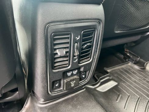 Used 2014 Jeep Grand Cherokee Limited image 15