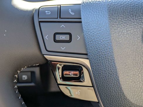 New 2026 Toyota Camry SE FWD image 25