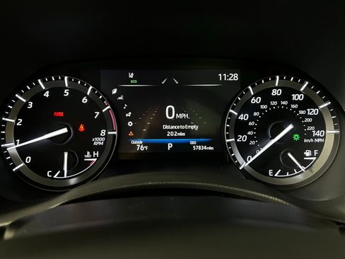 Used 2021 Toyota Highlander Platinum image 17