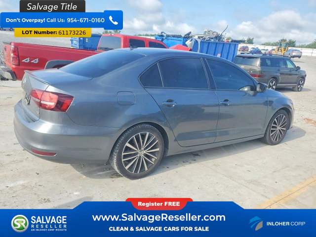 Used 2016 Volkswagen Jetta Sport FWD image 4