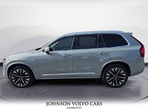 New 2026 Volvo XC90 T8 Plus image 5