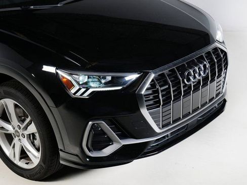 Certified 2024 Audi Q3 2.0T Premium Plus w/ Premium Plus Package image 27