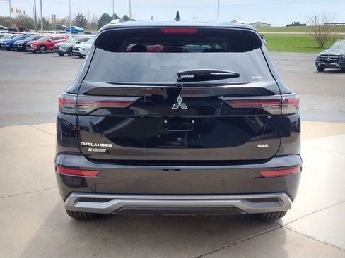 New 2026 Mitsubishi Outlander SEL AWD/4WD image 18