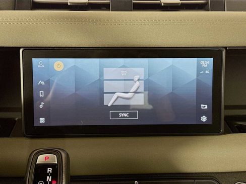 Used 2021 Land Rover Defender 90 X-Dynamic S image 16