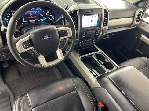 Used 2019 Ford F250 Lariat w/ Lariat Ultimate Package image 18