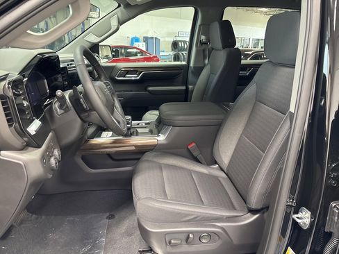 New 2026 Chevrolet Silverado 1500 LT Trail Boss w/ Protection Package image 9