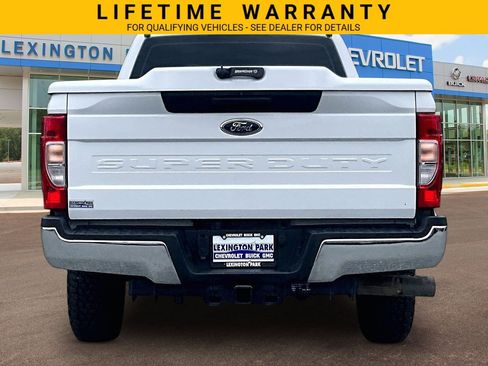 Used 2021 Ford F250 XL w/ Power Equipment Group AWD/4WD image 4