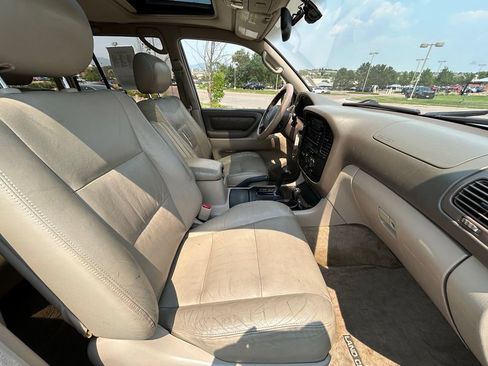 Used 2000 Toyota Land Cruiser AWD/4WD image 29