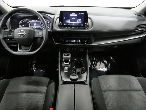 Used 2025 Nissan Rogue SV AWD/4WD image 10