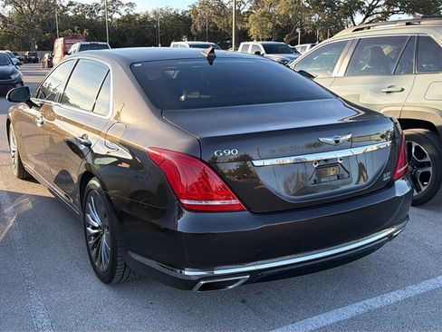 Used 2017 Genesis G90 3.3T Premium image 4