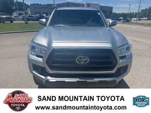 Used 2023 Toyota Tacoma SR AWD/4WD image 7