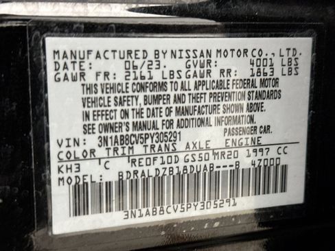Used 2023 Nissan Sentra SV w/ SV Premium Package FWD image 12