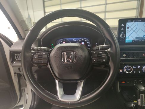 Used 2024 Honda Civic Touring image 5