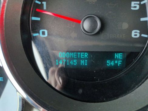 Used 2011 GMC Sierra 1500 SLE w/ Power Tech Package image 17