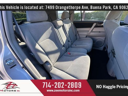 Used 2011 Toyota Highlander 2WD w/ Tech Pkg image 23